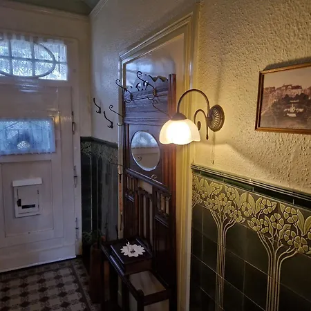 Am Rhein By Interhome * Duisbourg