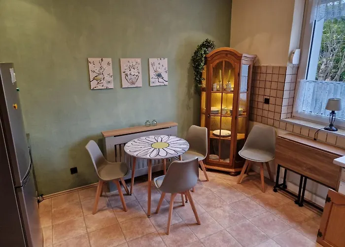 Am Rhein By Interhome Duisburg