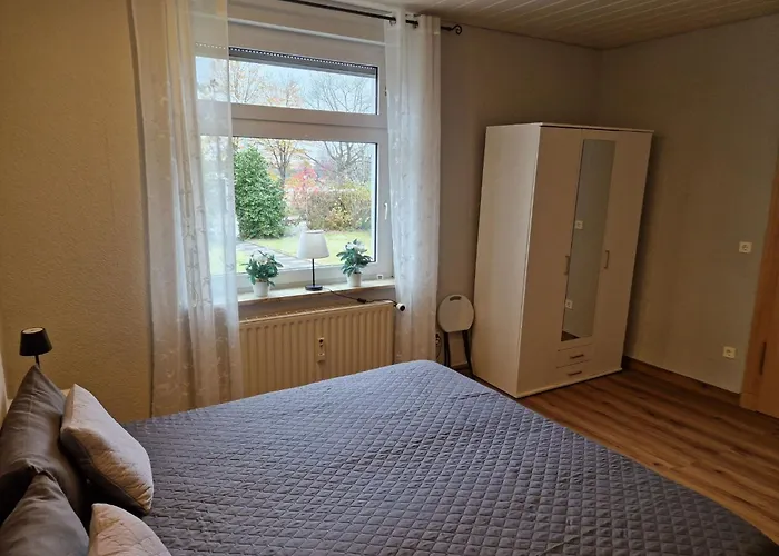 Am Rhein By Interhome * Duisburgo